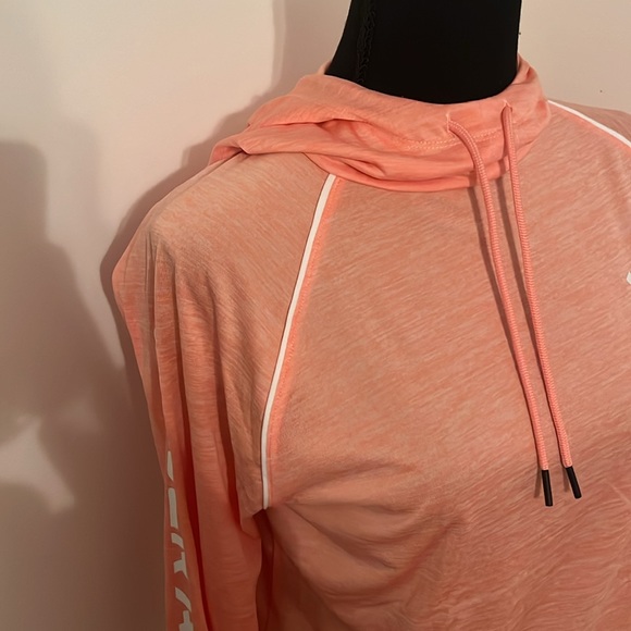 Pink under armor thin hoodie - Picture 2 of 8